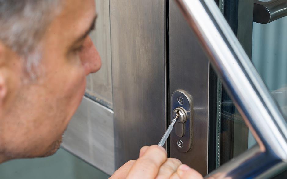 serrurier urgence Fichet Paris 8